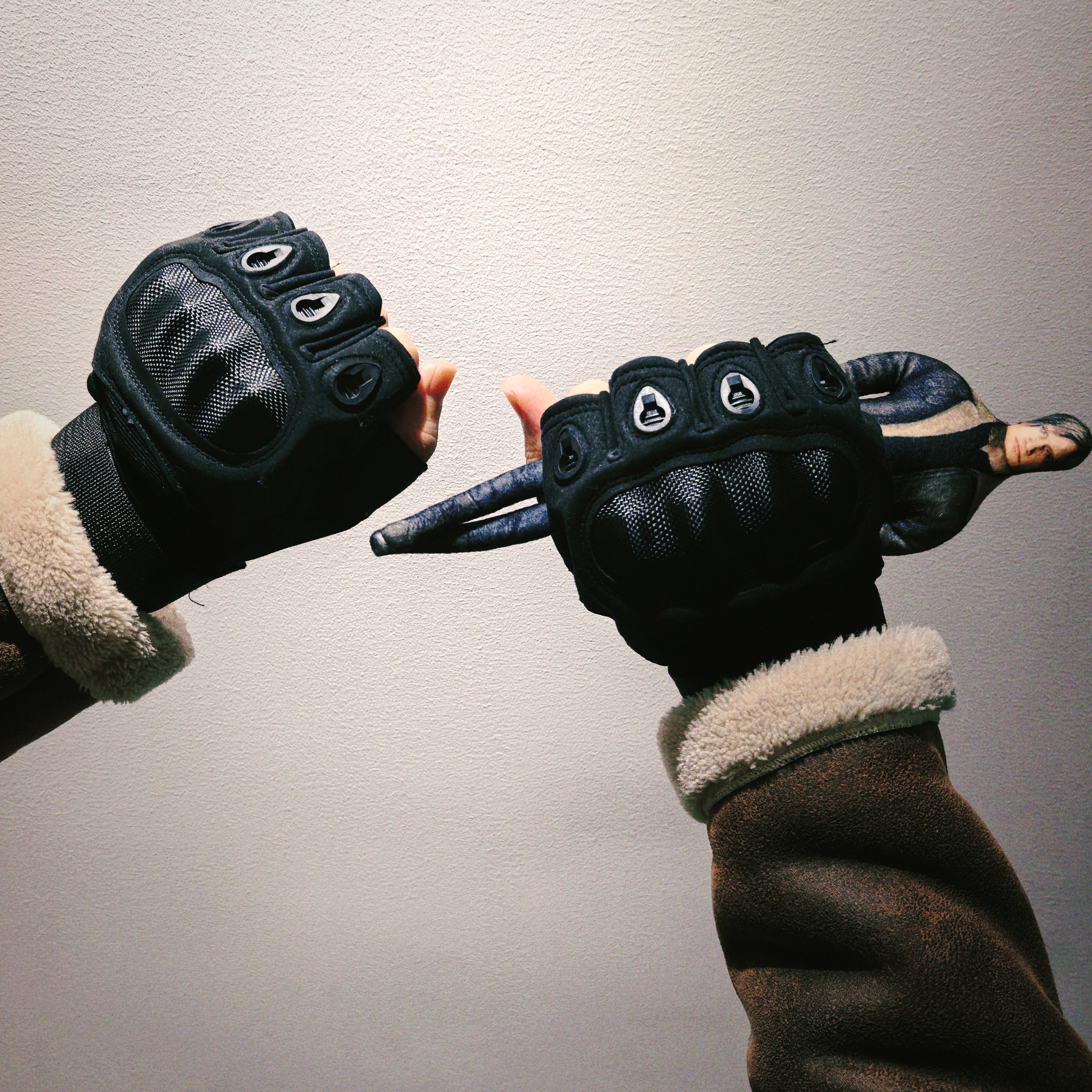 Resident Evil Leon Inspired Ta – Cut Resistant Glove Bewertung und Preis